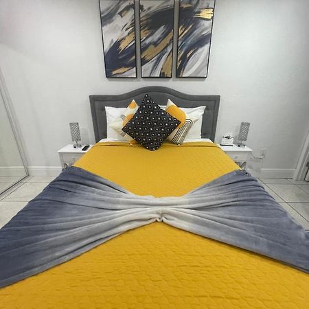 Tranquilo Y Fantastico Apartamento Cerca De Playas Y Areopuerto แทมปา ภายนอก รูปภาพ